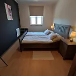 Apartment Deak *