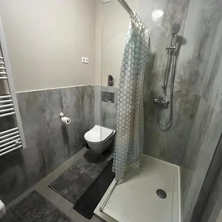 Deák Apartamento *