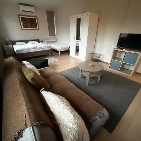 Deák Apartamento *