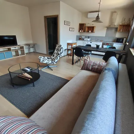 Deák Apartamento Nagykoros