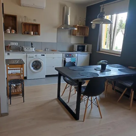 Deák Apartamento Nagykoros